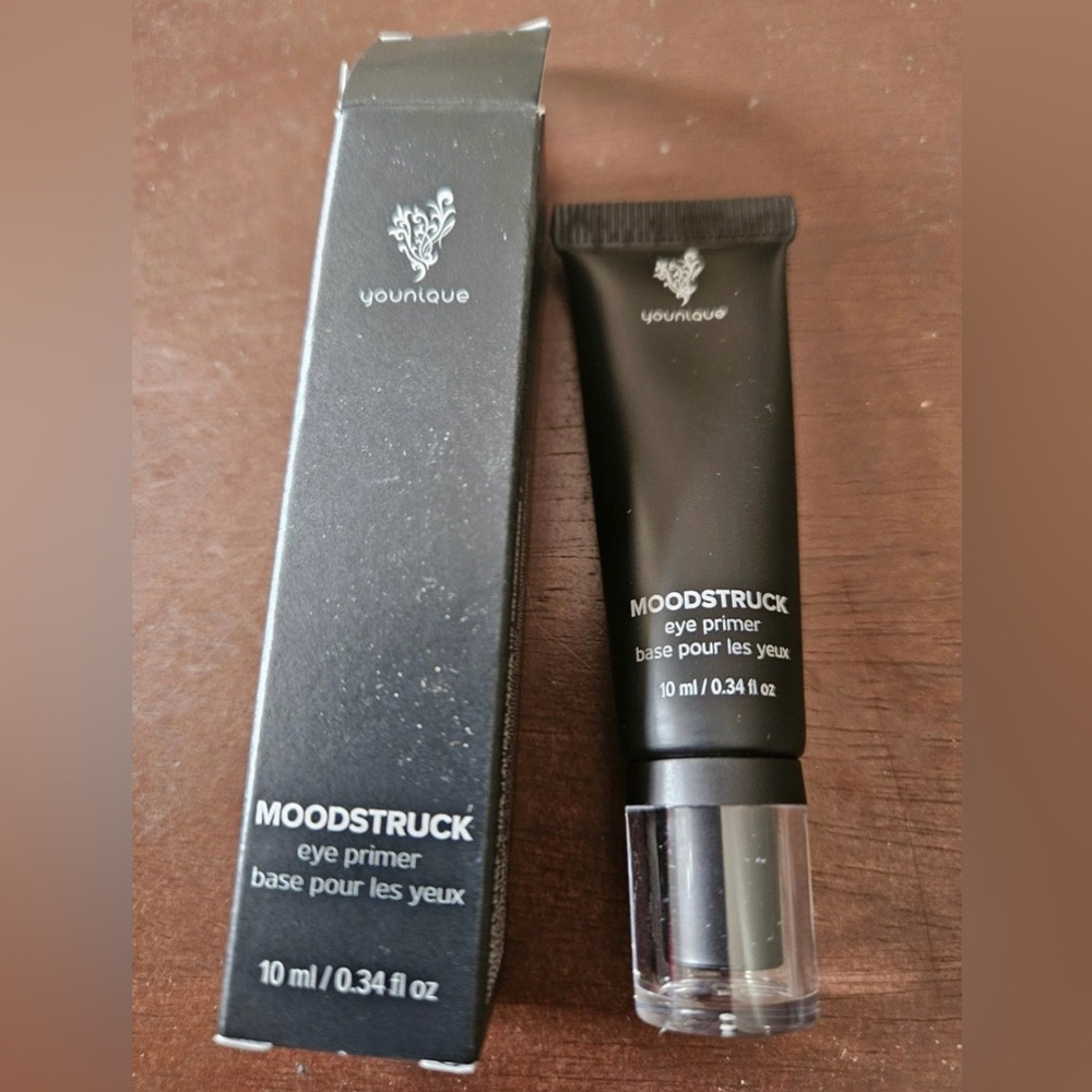 YOUNIQUE MOODSTRUCK Eye Primer  BNIB